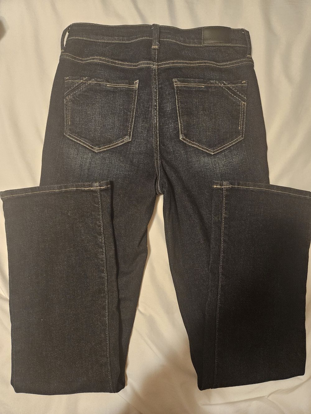 NWOT! Womans Buckle Black Fit No. 75 Tailored Bootcut Jeans